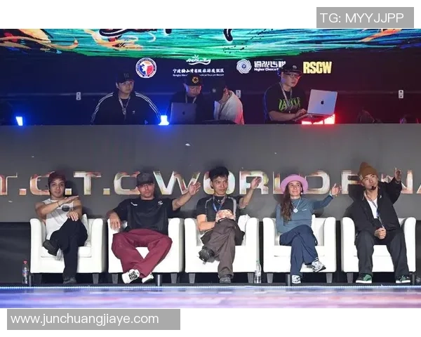 重庆街舞队以99分领跑全国街舞大赛积分榜展现实力与风采